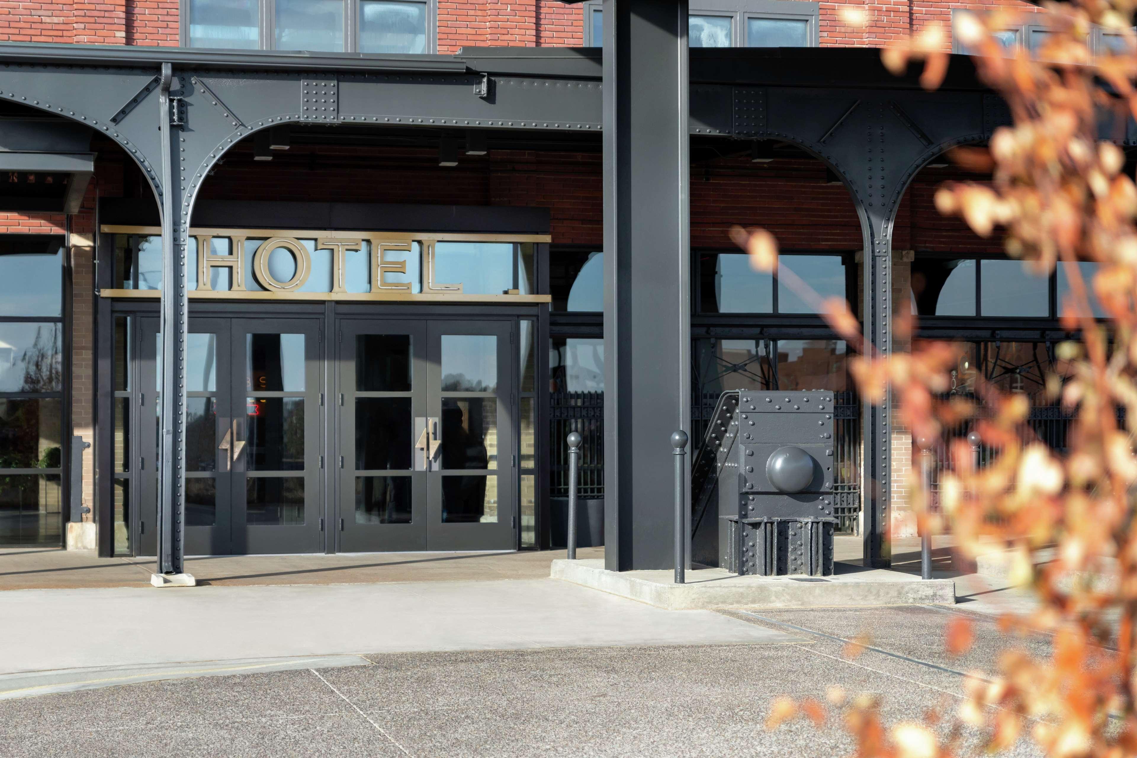 เดอะ เซ็นทรัล สเตชั่น เมมฟิส คูริโอ คอลเลคชั่น บาย ฮิลตัน Hotel ภายนอก รูปภาพ